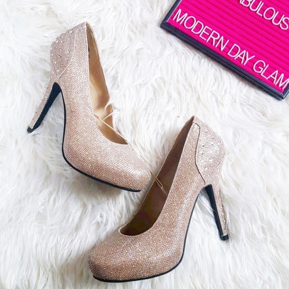 Nicole Shoes - Champagne gold heels sparkly shiny 7.5